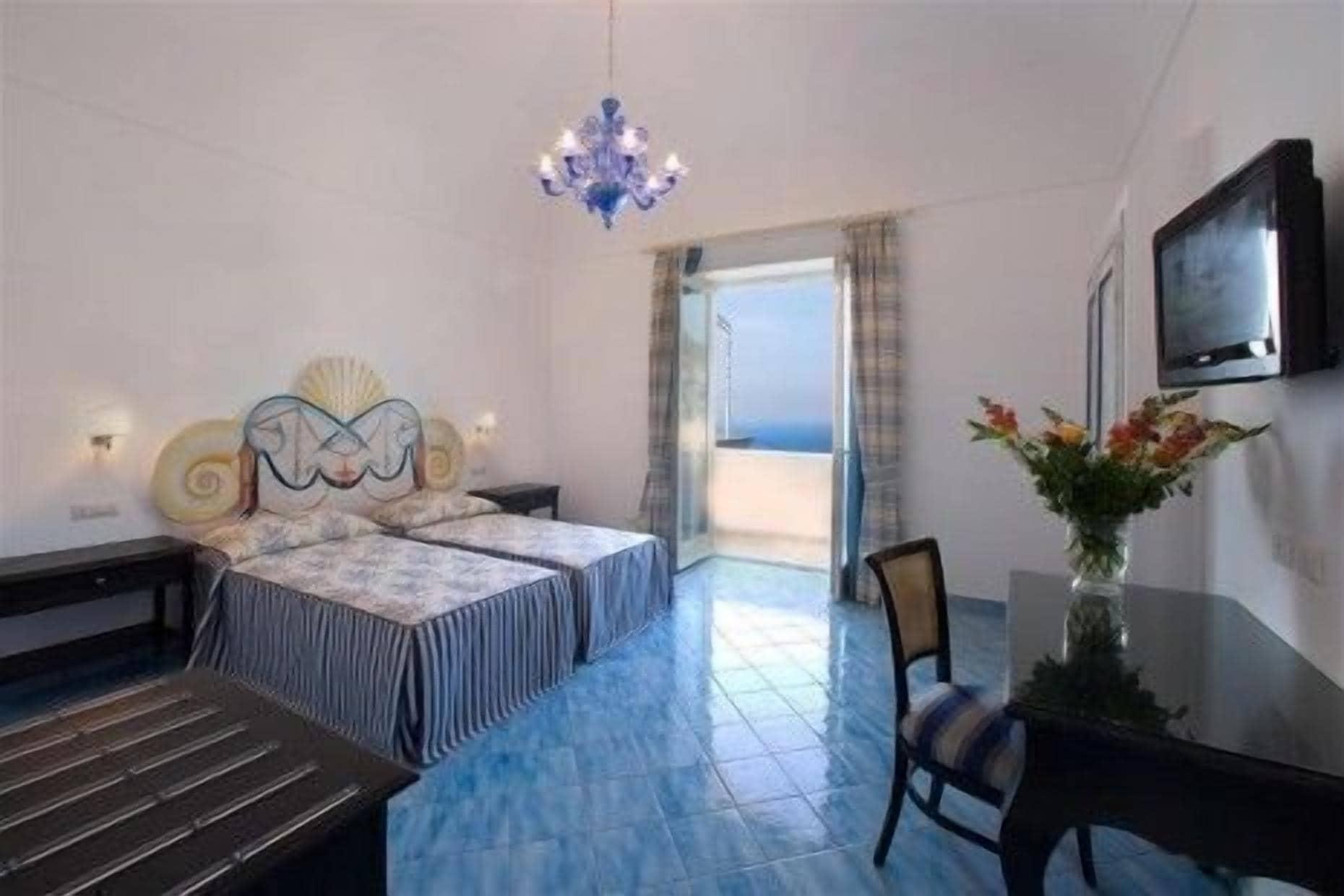 Palazzo Marzoli Charme Resort - Small Luxury Hotel Positano Room photo