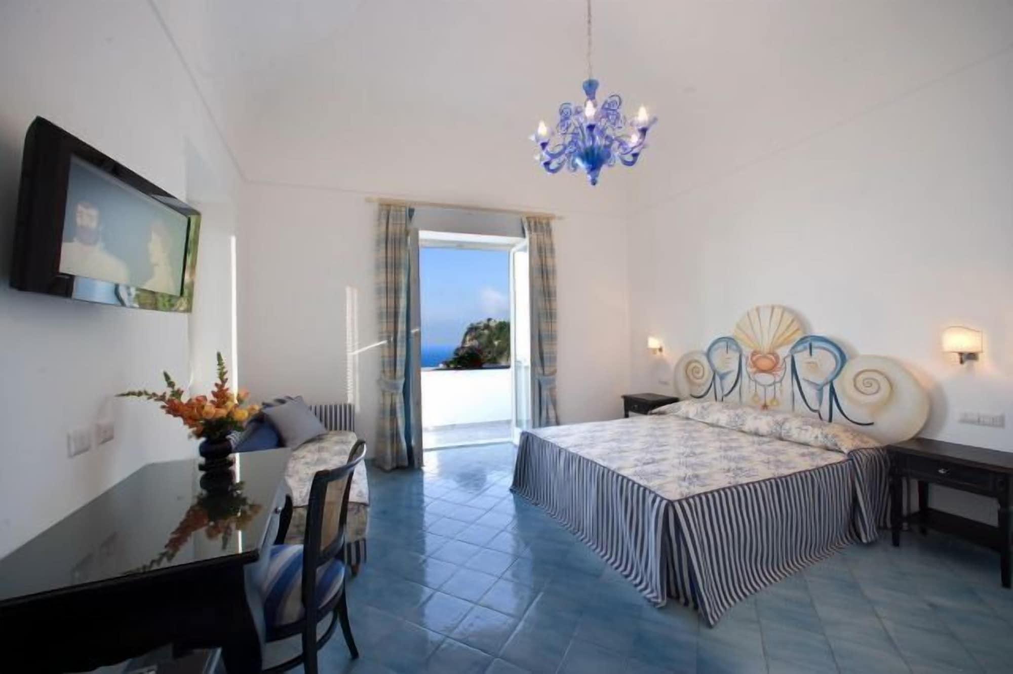 Palazzo Marzoli Charme Resort - Small Luxury Hotel Positano Room photo