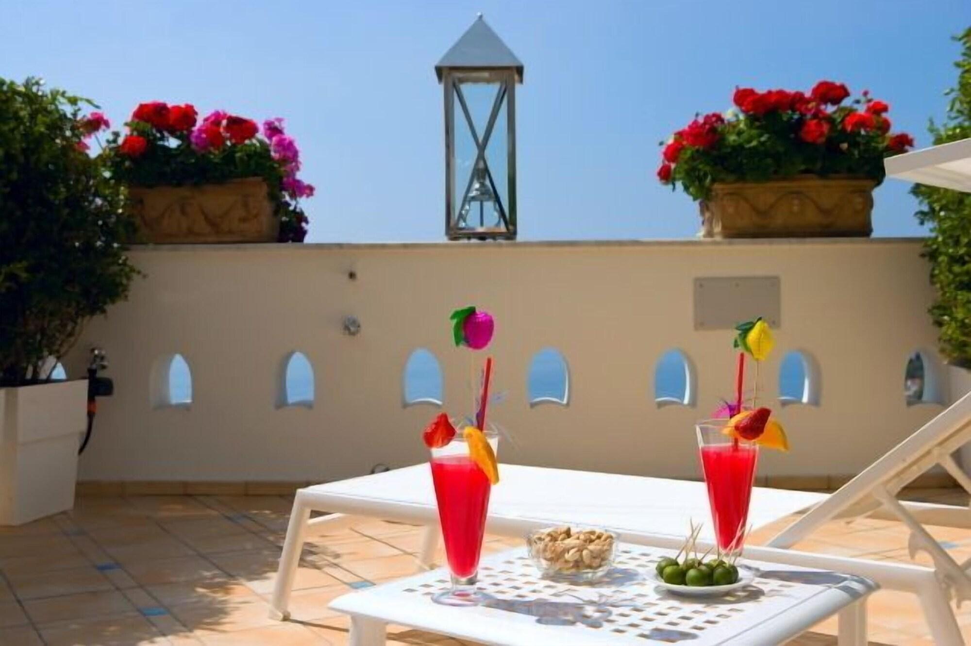 Palazzo Marzoli Charme Resort - Small Luxury Hotel Positano Exterior photo